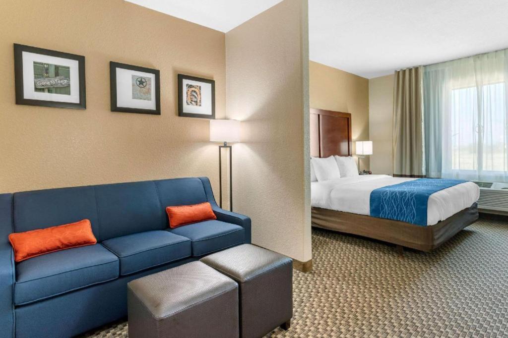 Comfort Inn & Suites Navasota Eksteriør billede